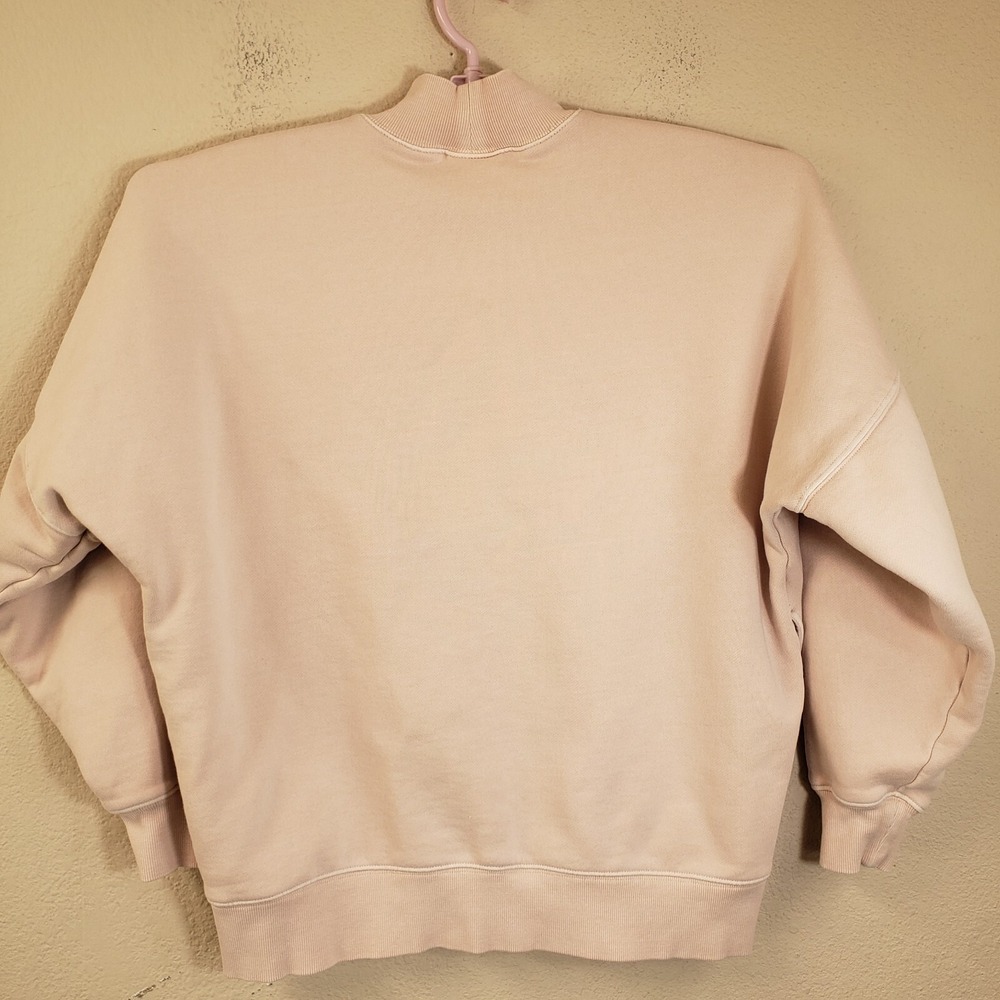 Aritzia Tna Cozy Fleece Size 1 Small Boyfriend Crew Sweatshirt Pale Pink Slouchy - Picture 3 of 9